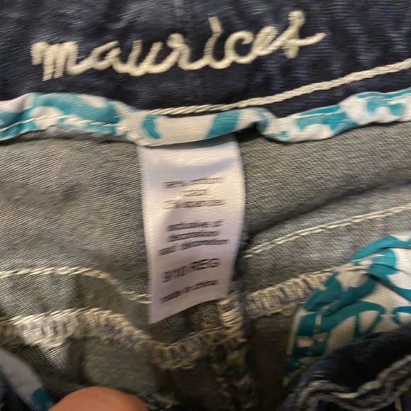 Capris - Picture 2 of 3